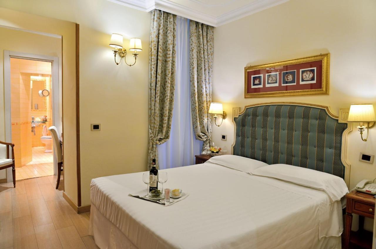Double Room,705148180:JPEG